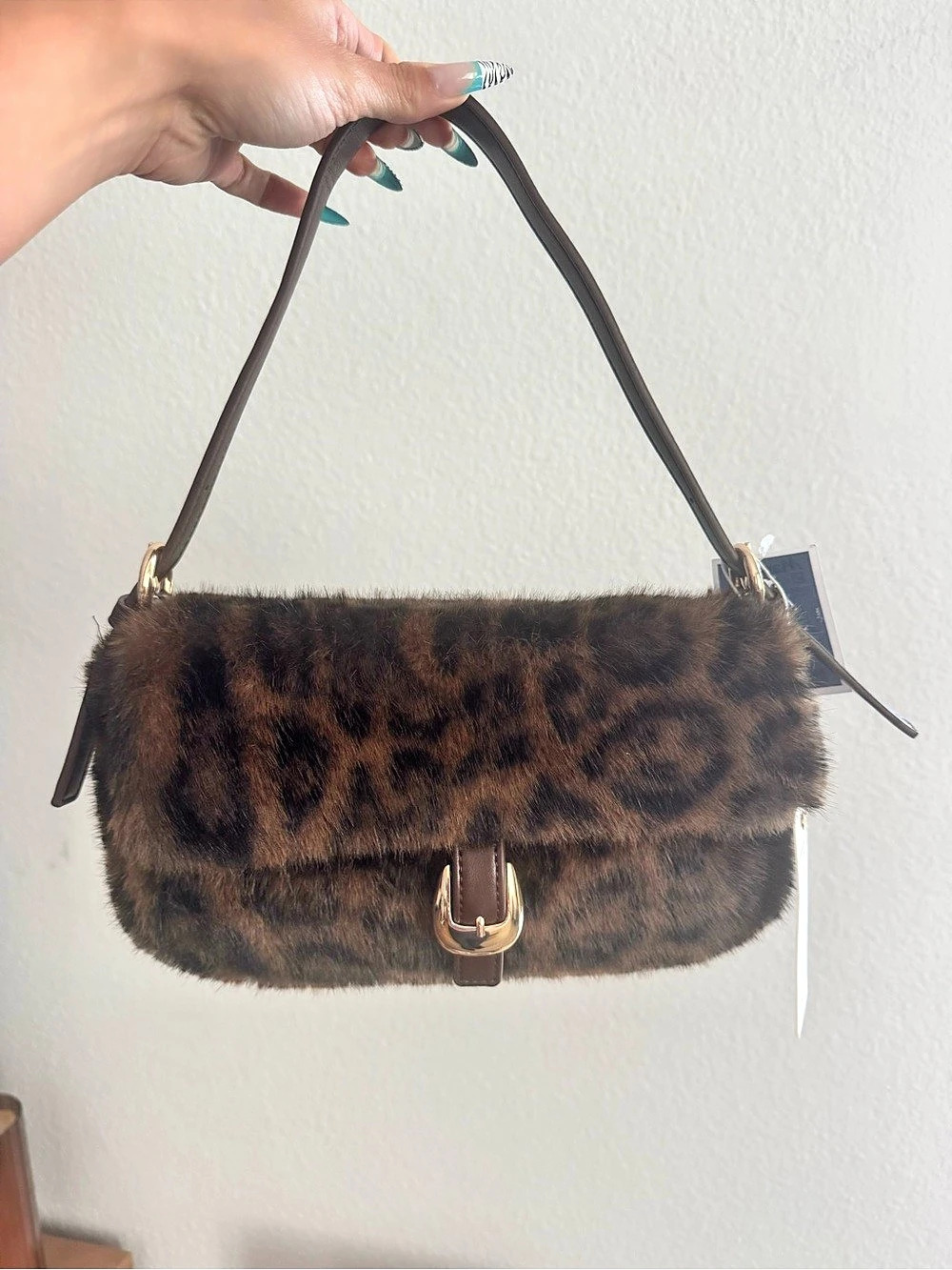 Viral ✨ Urban Expressions leopard faux fur shoulder bag NWT